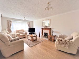 Sitting Room- click for photo gallery